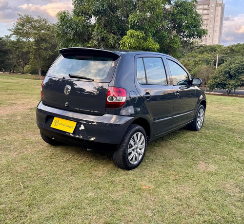 Volkswagen Fox 1.0 Vht Plus Total Flex 5p