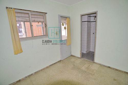 Punta Carretas 3 Dormitorios 2 Baños Más Servicio Completo Garaje Calefacción Gran Planta A Reciclar
