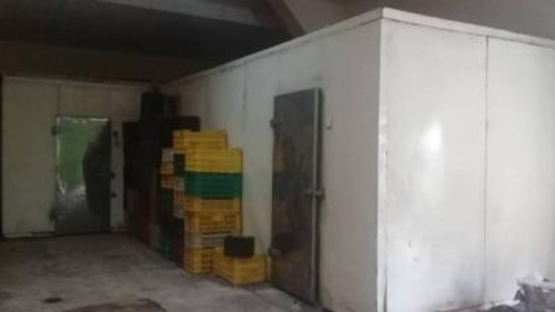 Imagen 2 de 4 de Inmueble Comercial Para Distribución De Productos Lácteos/ Embutidos/ Cárnicos Glenda Chacin