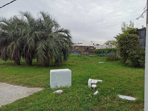 Gran Terreno En Esquina, Barra De Carrasco