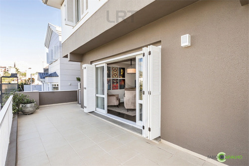 Imagem 10 de 30 de Casa 5 Dormitórios Próximo Ao Shopping Iguatemi - Reo542693