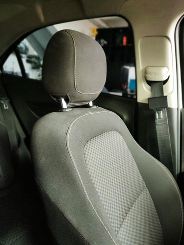 Chevrolet Onix Hatch Joy 1.0 Flex Mec