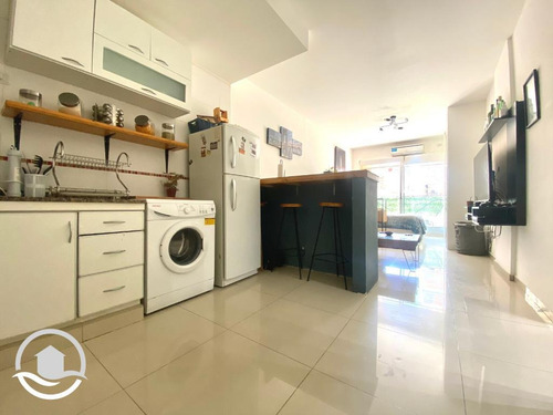 Imagen 8 de 20 de Monoambiente C/cochera En Venta - Impecable Estado
