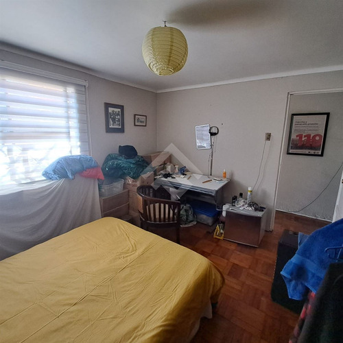 Casa En Venta De 3 Dorm. En Macul