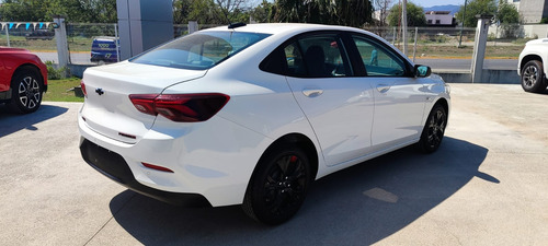 Chevrolet Onix 1.0T Premier Red Line At