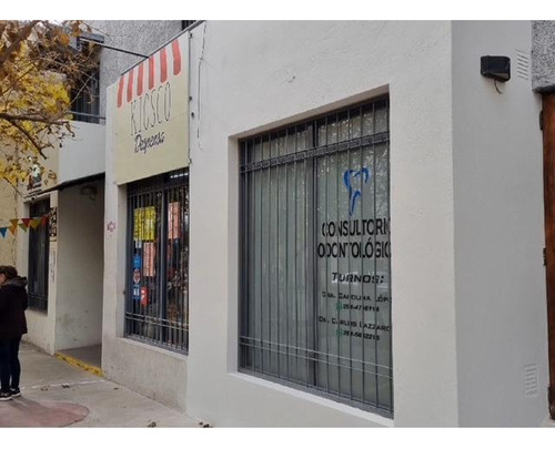 Locales En Venta En Calle Azcuénaga - Guaymallén - Mendoza