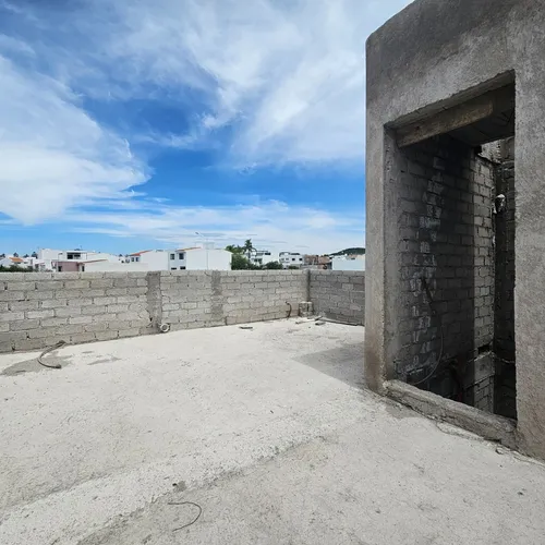 Oportunidad! Casa En Obra Gris En Venta En Lo Mejor De Ciudad Maderas