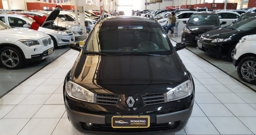 Renault Mégane 2.0 Dynamique Grand Tour 16v Gasolina 4p