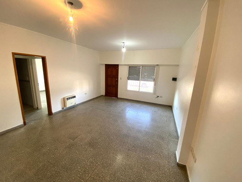 Casa En Venta 2 Dormitorios