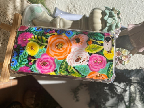 Funda Pintada En Acrilico De Flores Modelos iPhone (Reacondicionado)
