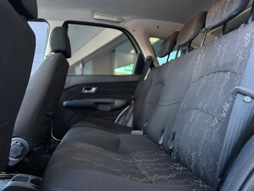 Fiat Palio 1.4 MPI TREKKING WEEKEND 8V FLEX 4P MANUAL