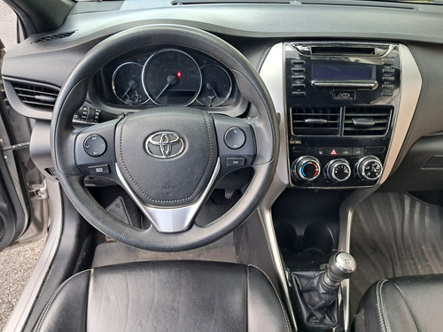Toyota Yaris 1.3 Xl 16v 5p