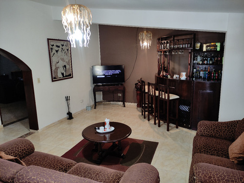 Venta De Casa San Antonio De Los Altos El Amarillo Rz