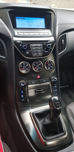 Hyundai Genesis 2.0 Coupe T 275cv Mt 2012