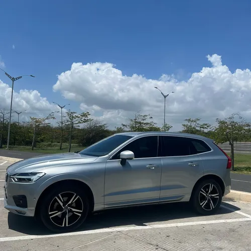 Volvo XC60 2.0 T5 Awd R-design