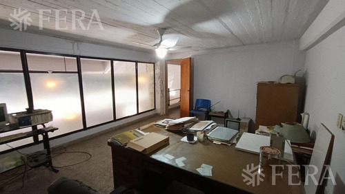 Venta Local En Bernal Oeste