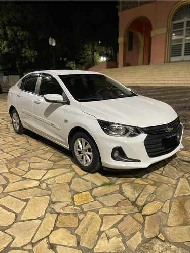 Chevrolet Onix plus 1.0 Lt Turbo 4p