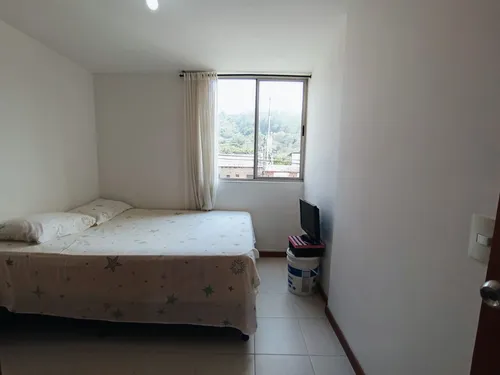 Apartamento En Venta En Los Colores. Cod V12674