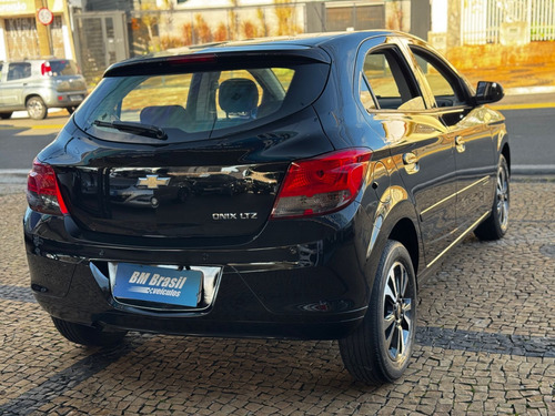 Chevrolet Onix 1.4 MPFI LTZ 8V FLEX 4P AUTOMÁTICO