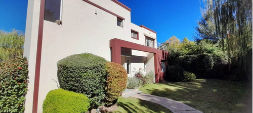 Casa En Venta En Solares De Las Chacras