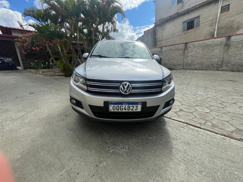 Volkswagen Tiguan 2.0 tsi