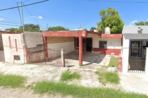 Encantadora Casa En Venta En Los Reyes, Mérida, Yucatán.