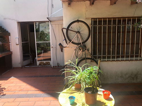 Venta Depto.3 Amb.patio.parrilla, Villa Del Parque