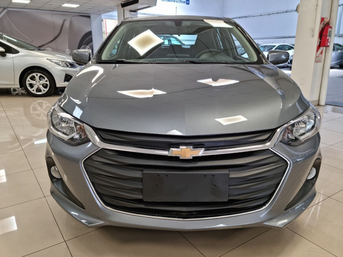 Imagen 14 de 15 de Chevrolet Onix Lt Tech 5p