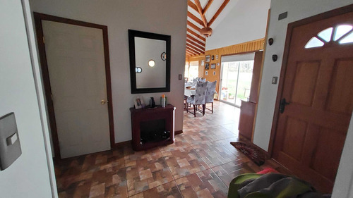 Casa En El Campo Con Casa De Huespedes (85523)