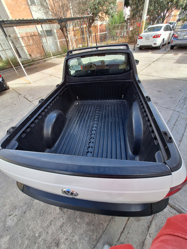 Volkswagen Saveiro 1.6 Starline Ac Mt