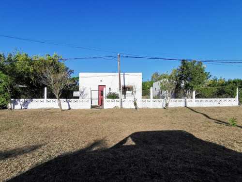 Venta Casa Con Terreno  1.200 M2 Pueblo Centenario Upm