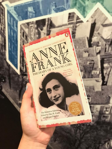 Imagen 3 de 6 de Anne Frank: The Diary Of A Young Girl
