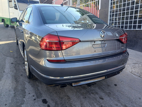 Passat R Line 1.8t 2016
