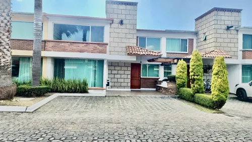 Casa En Venta La Antigua Metepec El Castaño