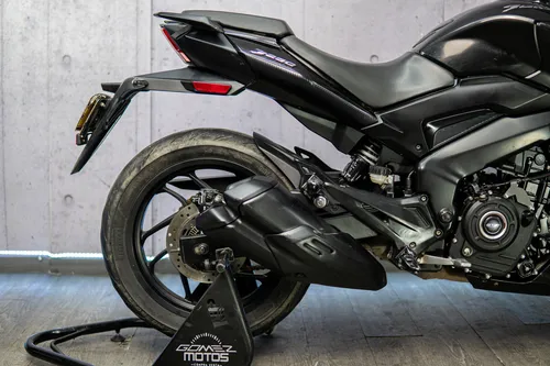 Bajaj Dominar 250 2023