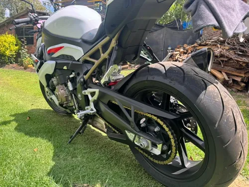 Bmw S1000r