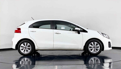 Imagen 3 de 15 de 113168 - Kia Kia Rio Hb 2017 Con Garantía