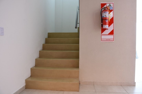 Imagen 17 de 23 de Rebajado! Departamento 2 Amb Semipiso, Con Balcón Al Frente, Financiacion