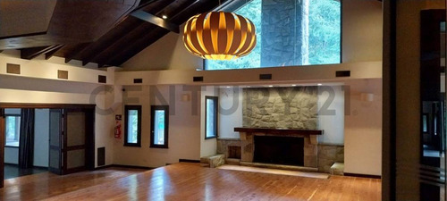 Propiedad En Venta Local, Departamento Y Salon Bariloche