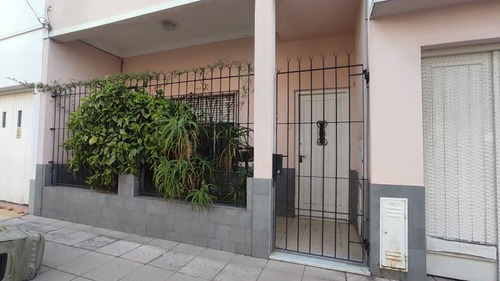 Casa Para 2 Familias En Venta En Sarandi Oeste