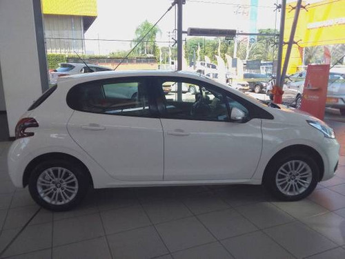 Peugeot 208 1.2 Active 12v Flex 4p Manual