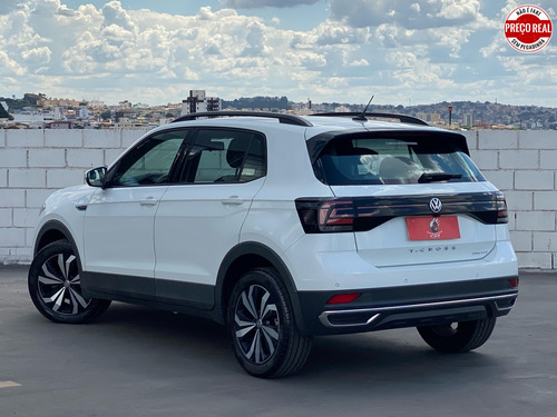 Volkswagen T-Cross 1.0 200 TSI TOTAL FLEX COMFORTLINE AUTOMÁTICO