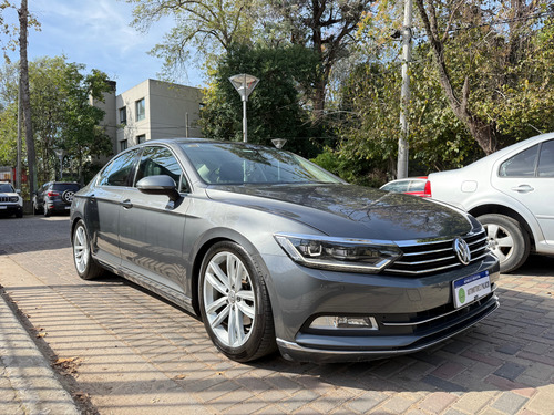Volkswagen Passat 2.0 Tsi Highline 220cv