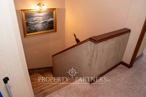 Elegante Duplex Con Hermosa Vista Al Estrecho Amob...