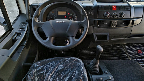 Imagen 18 de 23 de Iveco New Tector 280