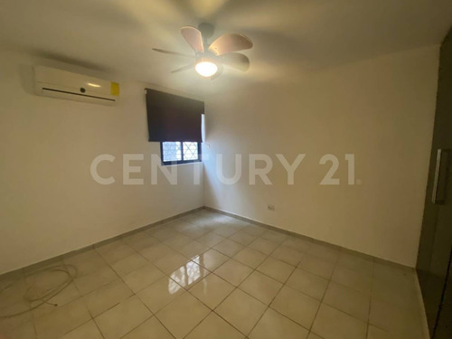 Imagen 8 de 10 de Casa En Renta Sector Campiña