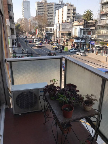 Imagen 13 de 14 de Venta! Departamento De 3 Ambientes Al Frente Con Balcón (flores)
