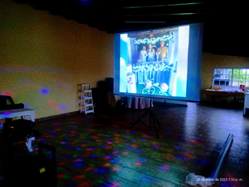 Alquiler De Pantalla Gigante, Sonido , Karaoke, Con Operador