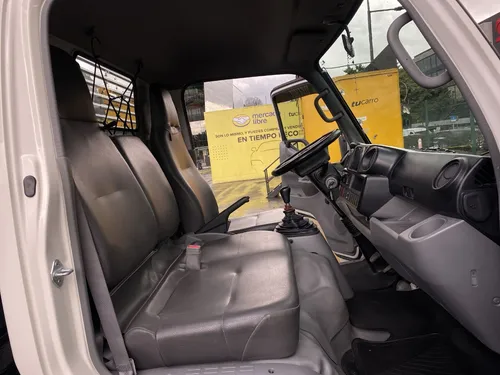 Hino 300 Pro Xzu640l- Hkmln3 4.0 Mt 2022