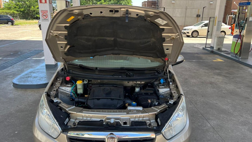 Fiat Grand Siena 1.6 16v Essence Flex Dualogic 4p